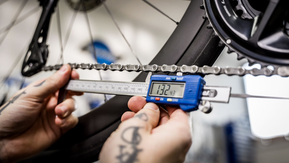 ako-zmerat-retaz-na-bicykli-2